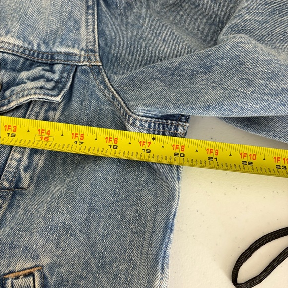 Gap Factory Puff Sleeve Icon Cropped Transitional Denim Jacket Coat NWOT Large - Picture 8 of 9
